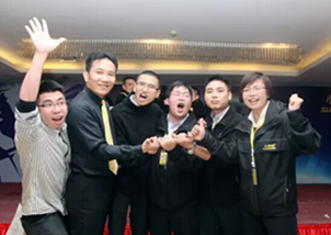 小拇指伙伴們，愛要大聲說出來！