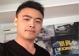 小伙子子承父業(yè)，小拇指年輕加盟商扭轉(zhuǎn)10年老店的命運(yùn)