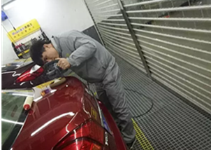 從美容學徒到技師，他有不一樣的20歲