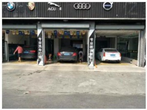 對(duì)面工場(chǎng)店的老板對(duì)他說(shuō)：“工場(chǎng)店轉(zhuǎn)給你吧，汽修只有你們小拇指才做得好”