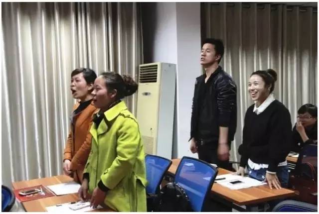 1480995037210812p608.jpg 2.jpg