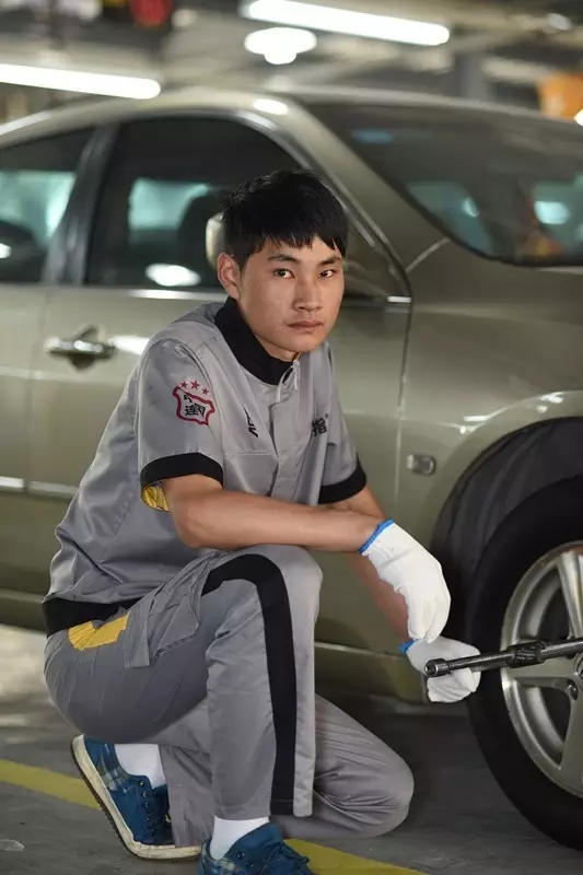 1491988125113341hp85.jpg 640.webp (28).jpg