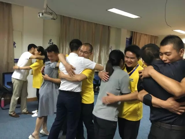 1501573290883700p2E7.jpg 640.web.webp (25).jpg