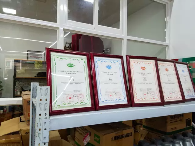 1507605904130601hpE8.png 3-8.png