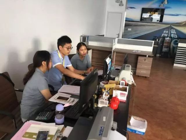 15215159091027515B8A.jpg 03.jpg