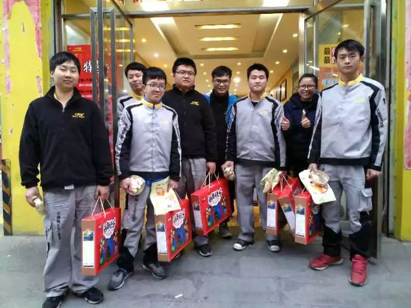 1521516144114537F026.jpg 1521516144114537F026.jpg