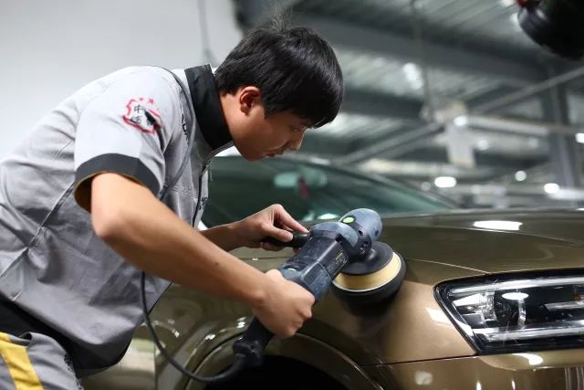 1521798064126143BB91.jpg 04.jpg