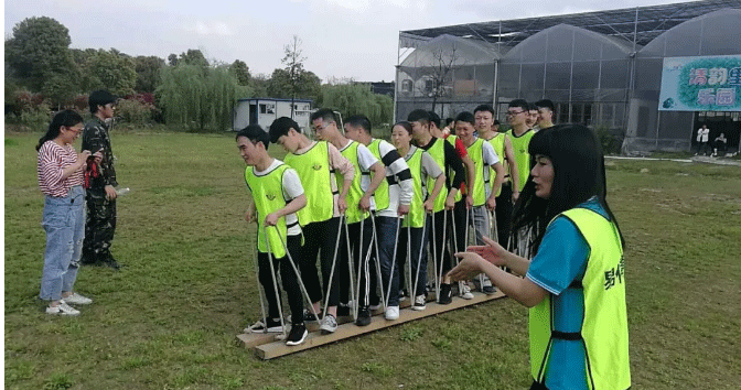 15226616881138449861.gif xiaomuzhi_03.gif