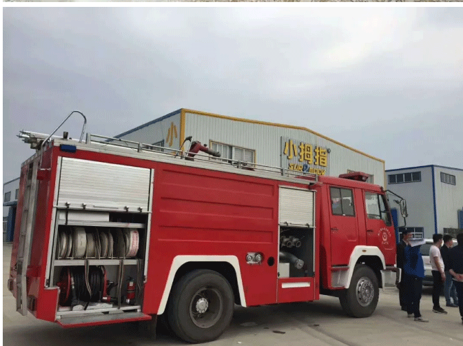 1522661770993560D77F.gif xiaomuzhi_16.gif