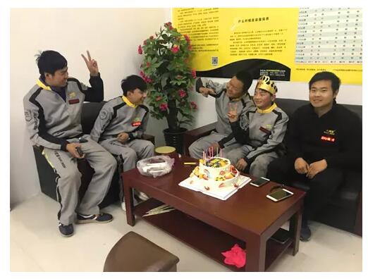 152600396335243012A0.jpg QQ截圖20180511095756.jpg