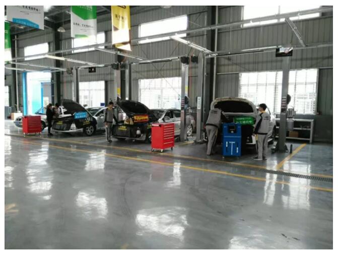 1526004671683602E1D2.jpg QQ截圖20180511101056.jpg