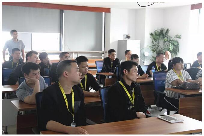 15272144418355487F23.jpg QQ截圖20180525101346.jpg