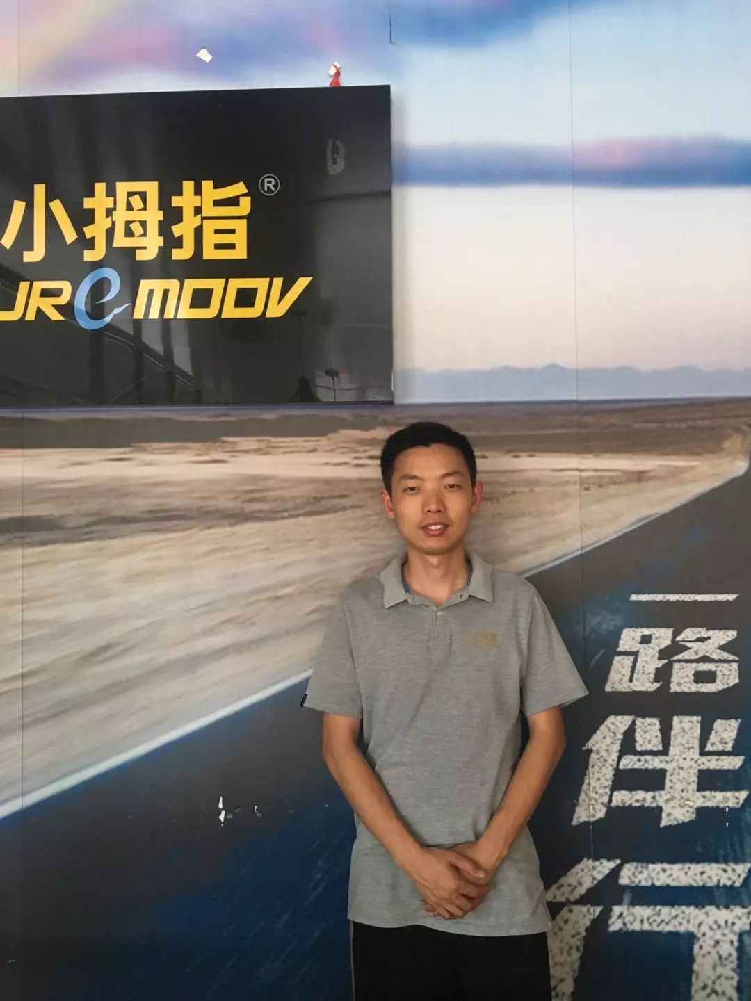 15604998951163701B8E.jpg 1.jpg