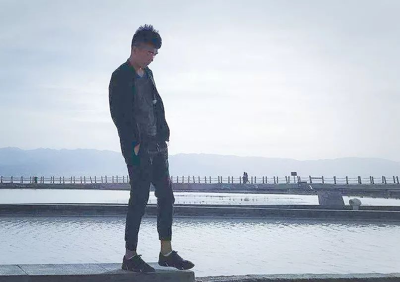 15647161741381579CB8.jpg 15647161741381579CB8.jpg