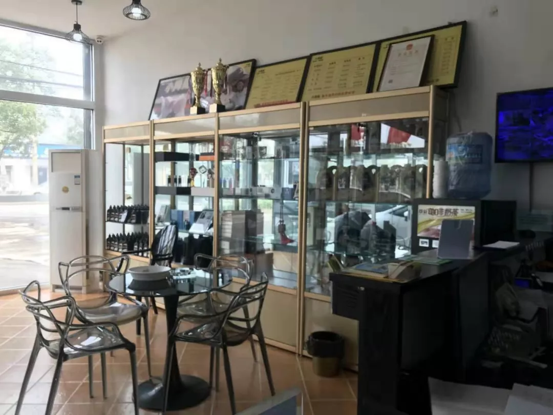 15929835291134873798.jpg 6.3.jpg