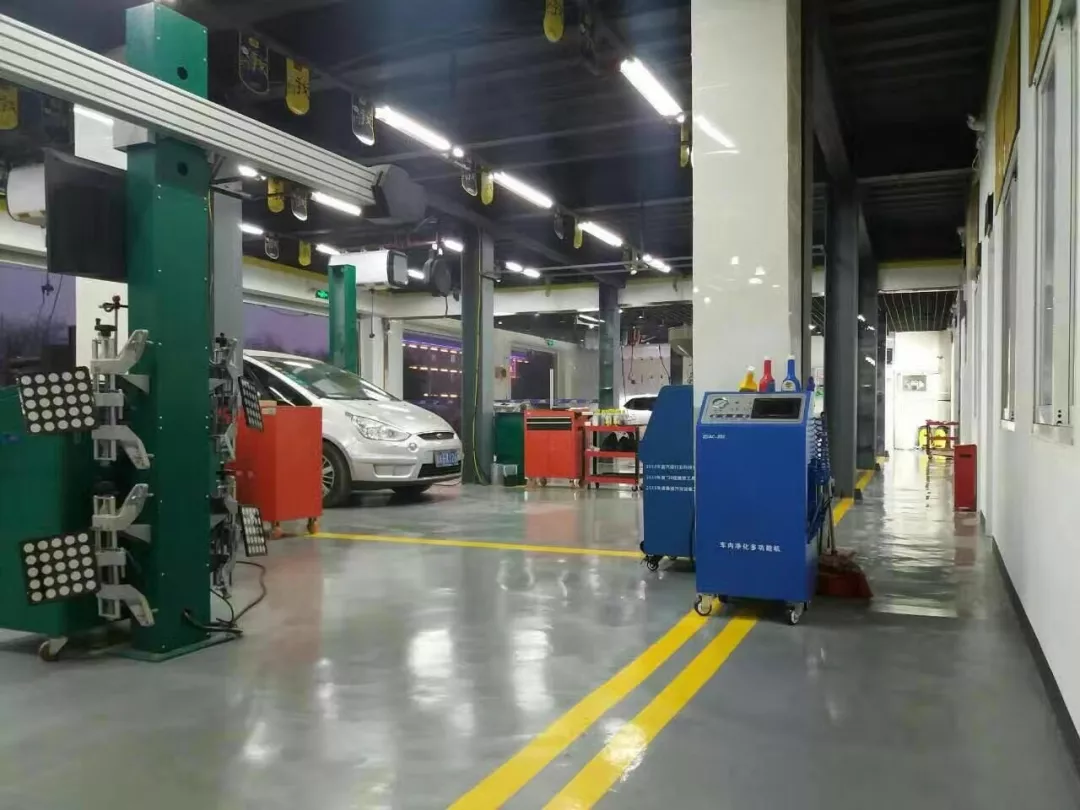 159299180564823080EF.jpg 12.4.jpg