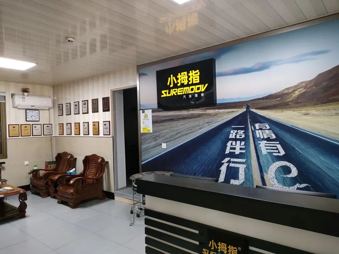 166927030812952981EE.jpg 166927030812952981EE.jpg