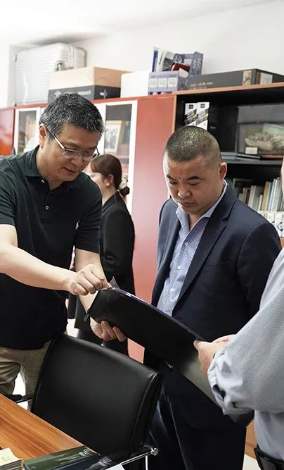 1698395745112166FC28.jpg 1698395745112166FC28.jpg