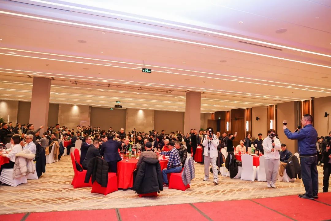 1703137837952551FC9A.jpg 1703137837952551FC9A.jpg